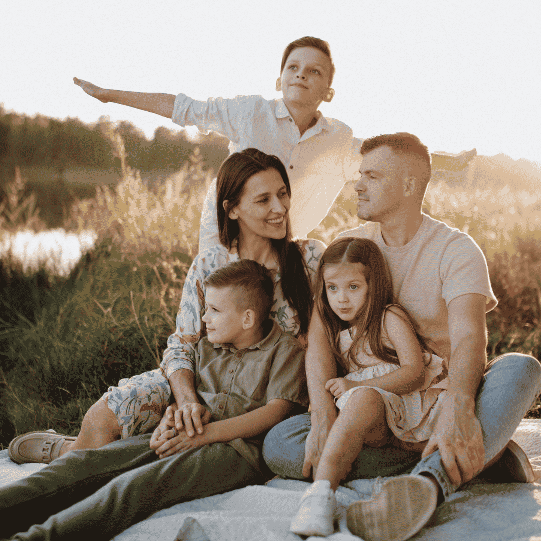 Choosing the Right Family Insurance Plan Without Losing Your Mind
